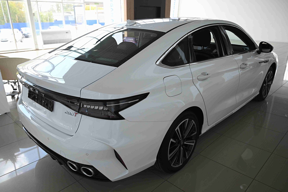 Chery Arrizo 8 Ultra, белый
