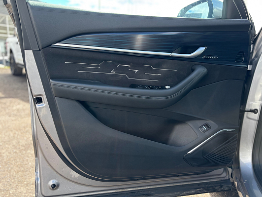 Geely Monjaro Flagship (2023-2025), 2024 года, пробег 55000 км