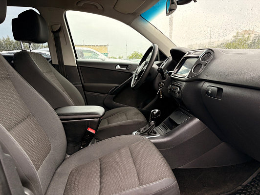 Volkswagen Tiguan Sport&Style, 2012 года, пробег 230775 км
