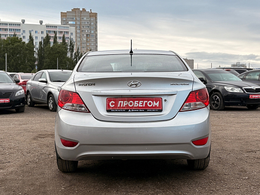 Hyundai Solaris Optima, 2011 года, пробег 173300 км