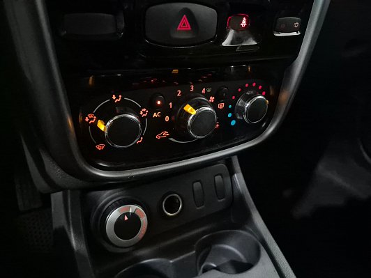 Renault Duster Expression, 2013 года, пробег 136145 км