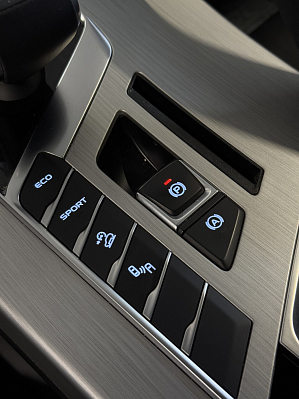 Geely Coolray Luxury, 2022 года, пробег 42500 км