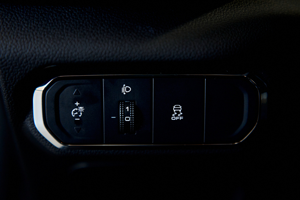 Haval Jolion Премиум, черный