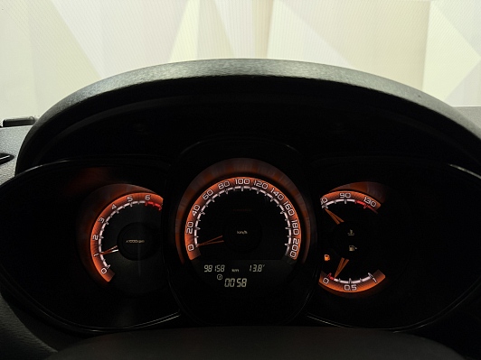 Lada (ВАЗ) Vesta Luxe Multimedia, 2020 года, пробег 98158 км