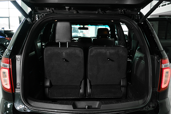 Ford Explorer Limited, 2013 года, пробег 200500 км