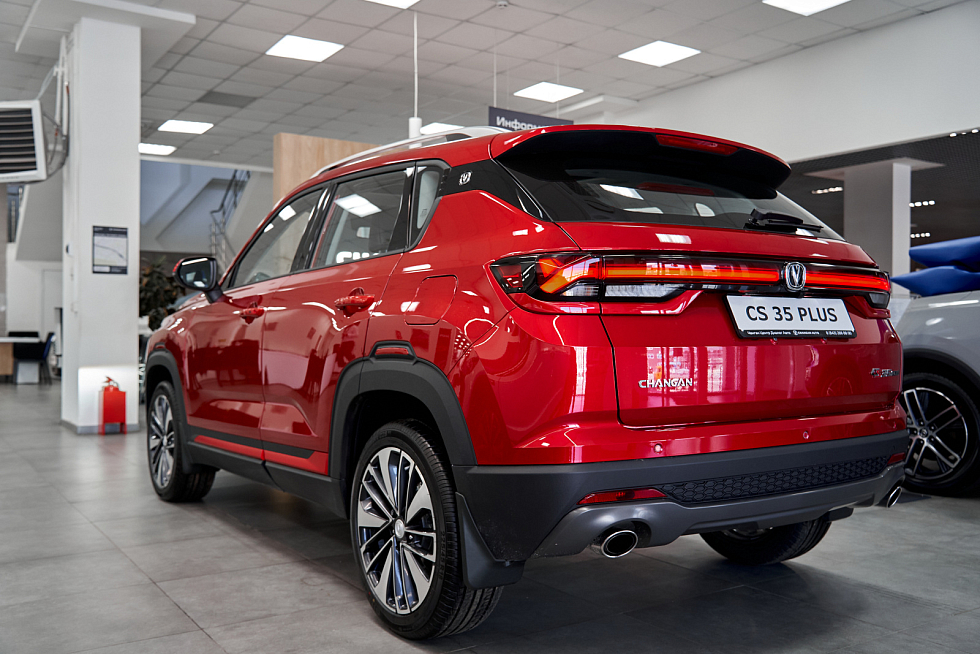 Changan CS35 Plus Tech, серебряный