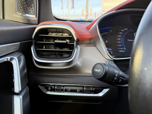 Geely Coolray Flagship, 2020 года, пробег 100102 км