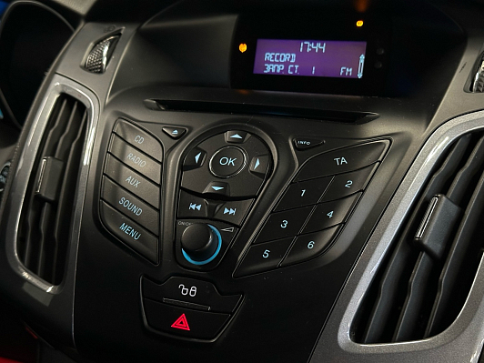 Ford Focus Titanium, 2012 года, пробег 170000 км