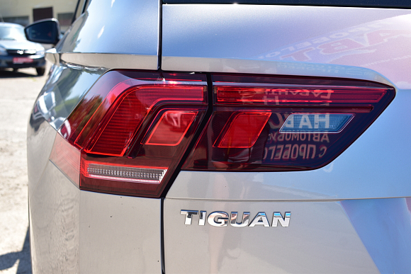 Volkswagen Tiguan Highline, 2019 года, пробег 90406 км
