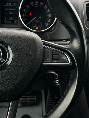 Skoda Yeti Monte Carlo, 2017 года, пробег 195000 км