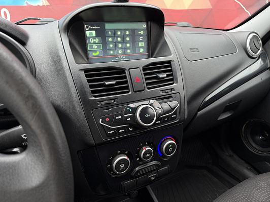 Lada (ВАЗ) Kalina Luxe Navi Glonass 21947-52-21V, 2015 года, пробег 135000 км