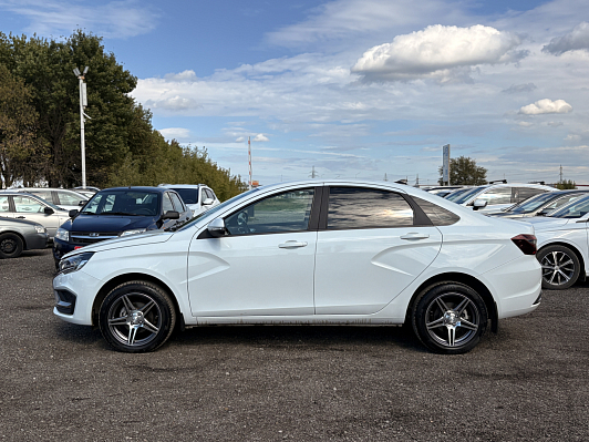Lada (ВАЗ) Vesta, 2024 года, пробег 22127 км