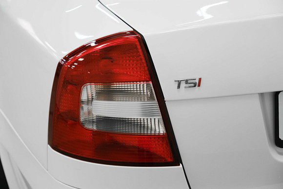 Skoda Octavia Ambition, 2011 года, пробег 133000 км