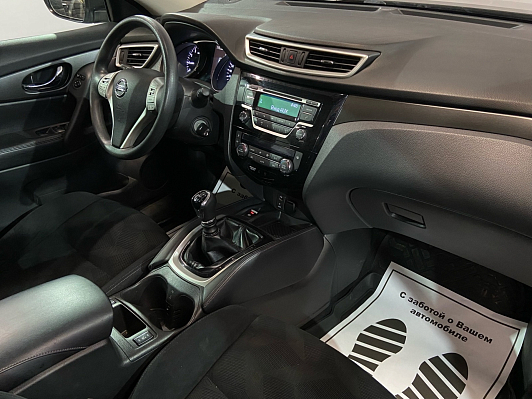 Nissan X-Trail XE, 2015 года, пробег 96001 км