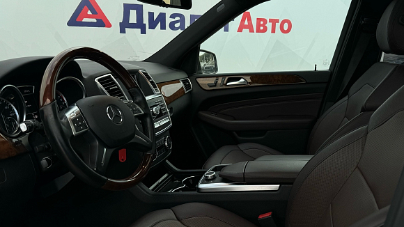 Mercedes-Benz M-Класс, 2011 года, пробег 148000 км