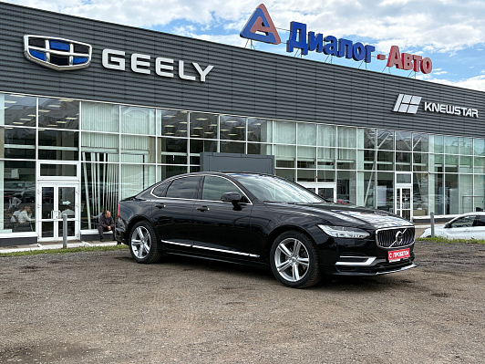 Volvo S90 Inscription, 2018 года, пробег 116905 км