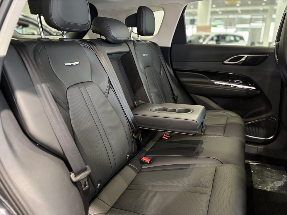 Hongqi HS3 Deluxe, черный