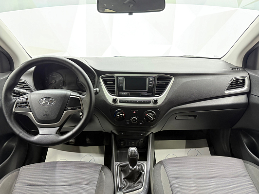 Hyundai Solaris Comfort, 2017 года, пробег 159000 км