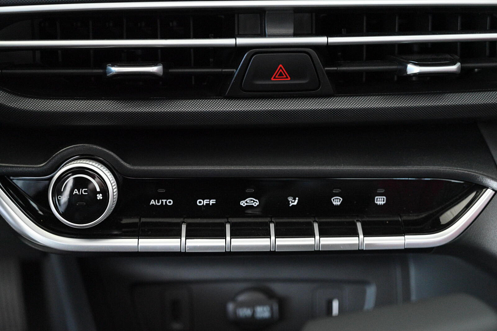 Changan Eado Plus Tech, серый