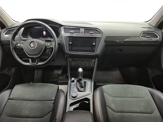 Volkswagen Tiguan Exclusive, 2017 года, пробег 127884 км