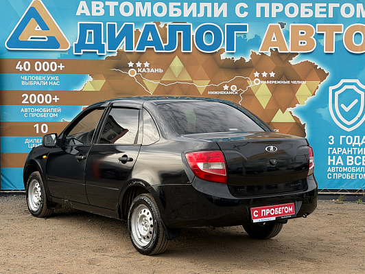 Lada (ВАЗ) Granta, 2013 года, пробег 353450 км