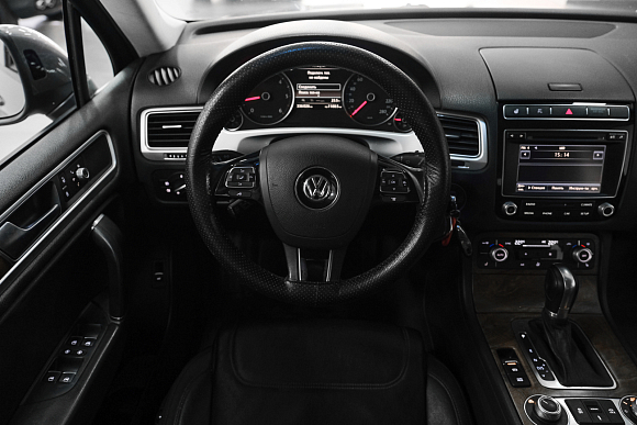 Volkswagen Touareg Business, 2015 года, пробег 335000 км
