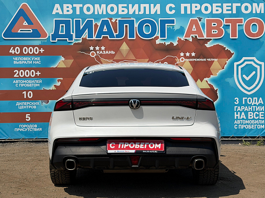 Changan UNI-V Люкс, 2023 года, пробег 39396 км