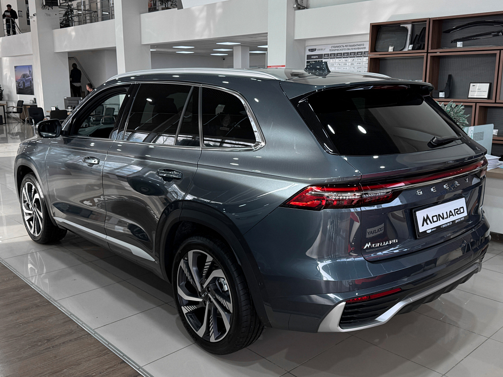 Geely Monjaro Luxury, серый