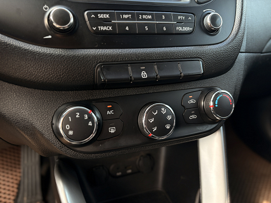 Kia Ceed Comfort, 2013 года, пробег 213905 км