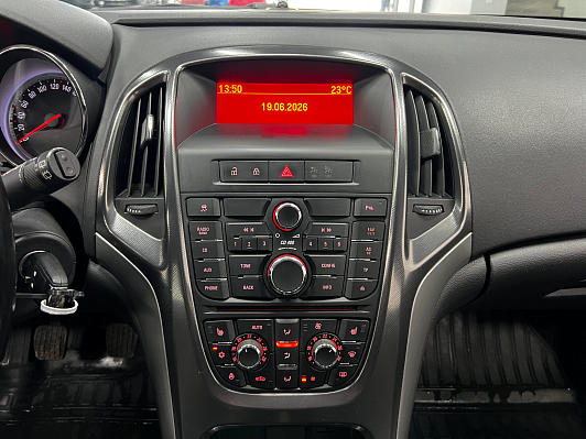 Opel Astra Cosmo, 2011 года, пробег 133897 км