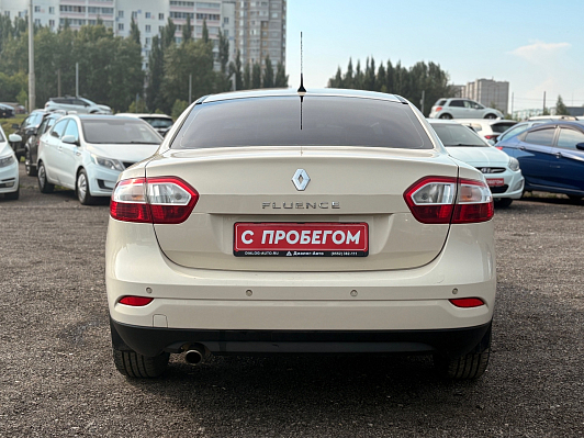Renault Fluence Authentique 2015, 2013 года, пробег 152528 км