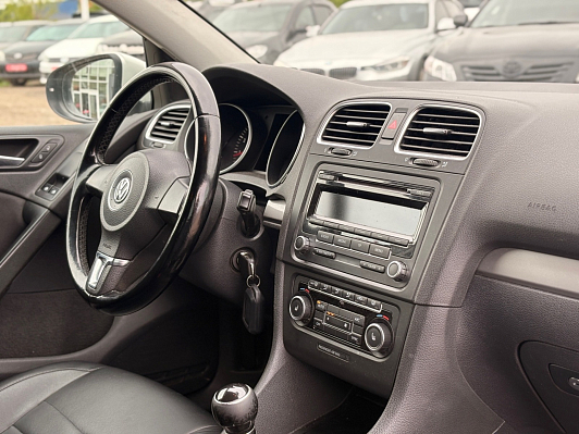 Volkswagen Golf, 2012 года, пробег 210179 км