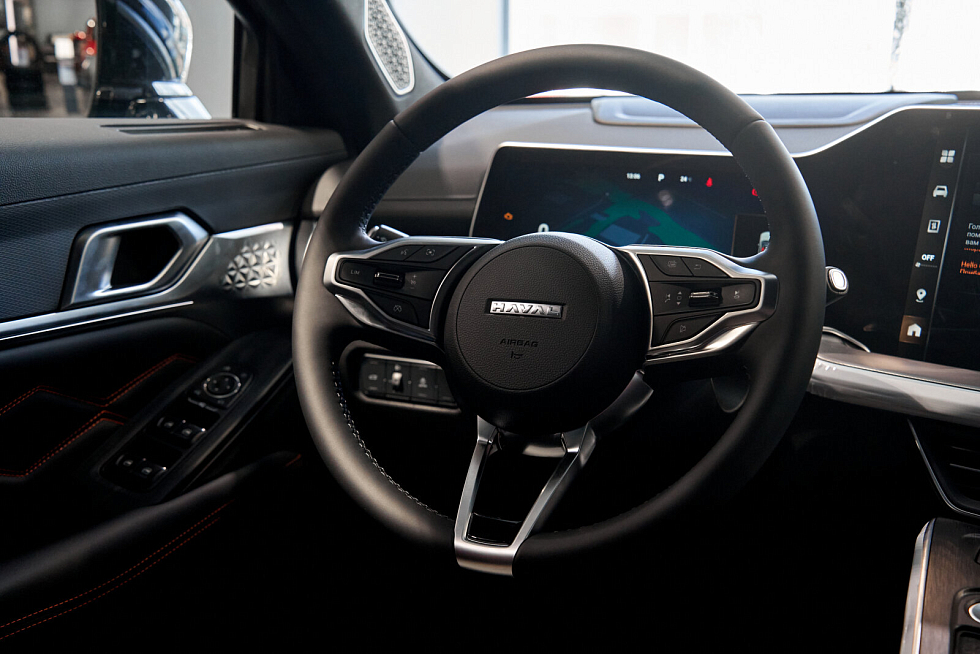 Haval F7 Премиум, черный