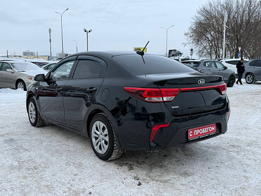 Kia Rio Luxe, 2018 года, пробег 330000 км