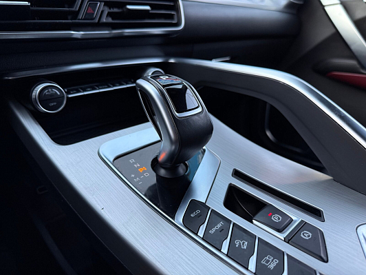 Geely Coolray Flagship, 2021 года, пробег 102836 км