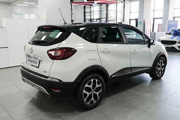 Renault Kaptur Style, 2017 года, пробег 137000 км