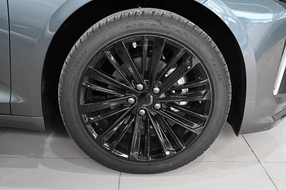 Geely Preface Люкс, серый