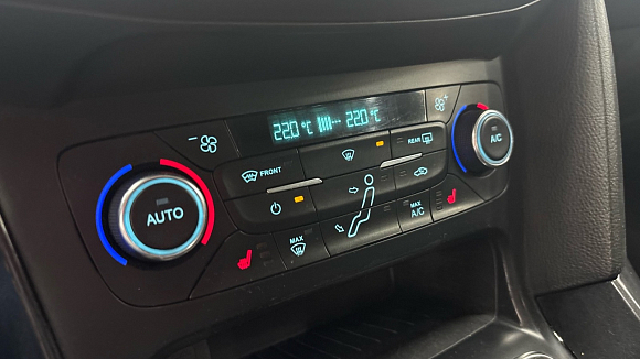 Ford Focus, 2017 года, пробег 161104 км