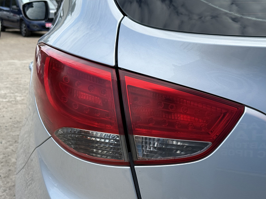 Hyundai ix35 Classic, 2012 года, пробег 195500 км