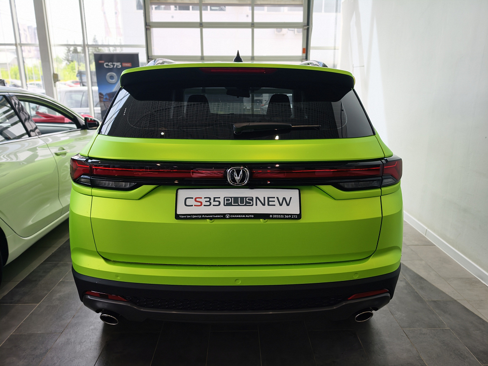 Changan CS35 Plus Техно, зеленый