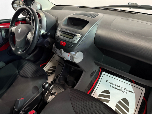 Peugeot 107 Active, 2013 года, пробег 194500 км