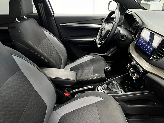 Lada (ВАЗ) Vesta Comfort Plus + P1.1 (Предсерийная), 2023 года, пробег 33084 км