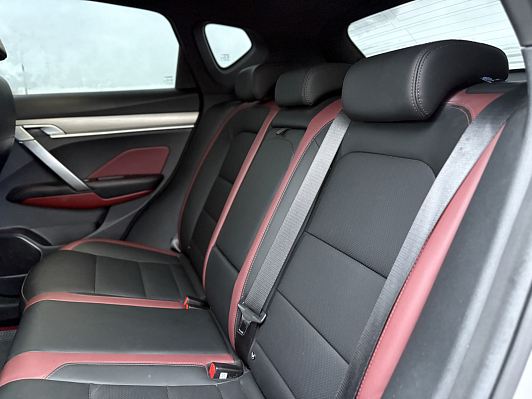 Geely Coolray Flagship, 2024 года, пробег 30513 км