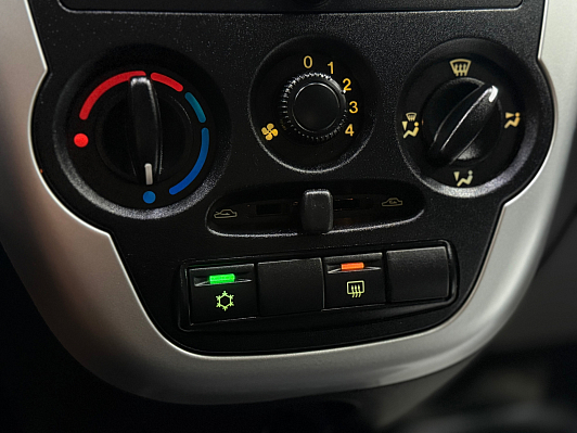 Lada (ВАЗ) Granta Comfort Multimedia Glonass 21901-51-27G, 2018 года, пробег 69209 км