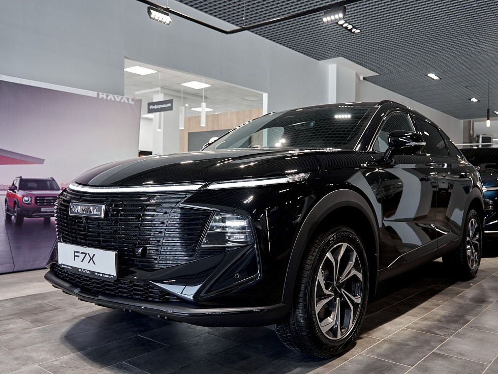 Haval F7x Премиум, черный
