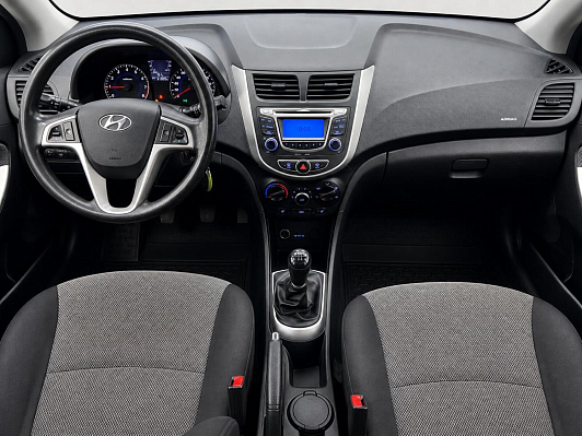 Hyundai Solaris Active, 2013 года, пробег 91893 км