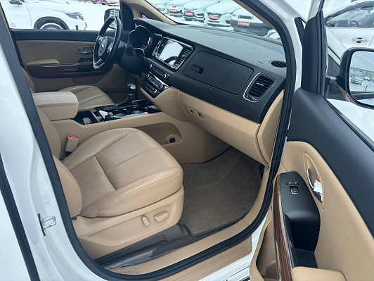 Kia Carnival, 2018 года, пробег 122150 км