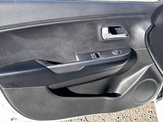 Kia Rio Comfort, 2015 года, пробег 138127 км