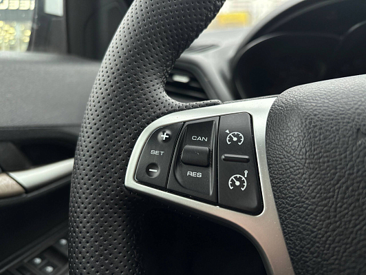 Lada (ВАЗ) Vesta Luxe Multimedia (2017-2019), 2019 года, пробег 92437 км