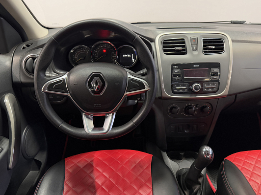 Renault Logan Stepway Life, 2020 года, пробег 97000 км